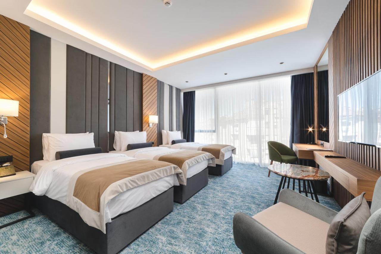 Bristol Hotel Подгорица Экстерьер фото